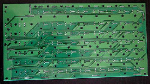 pcb1_top_.jpg pcb1_top_.jpg