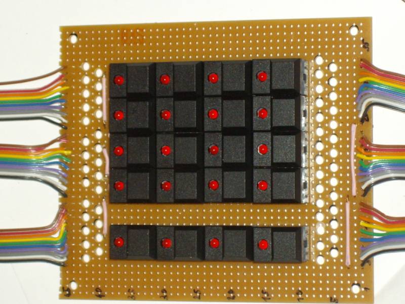 button_board_front_2.jpg button_board_front_2.jpg